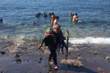 Nueva limpieza de los fondos marinos de Tufia (Foto TA)